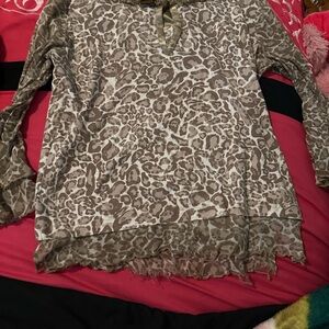 Leopard Print Long Sleeve Top